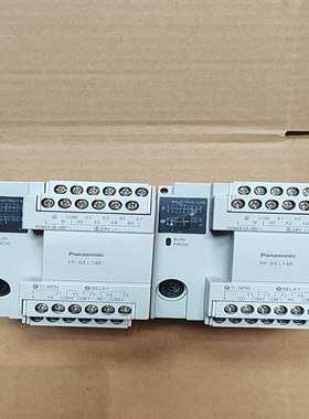 松下PLCFP-X0L14R，成色有明显使用痕迹，功能正