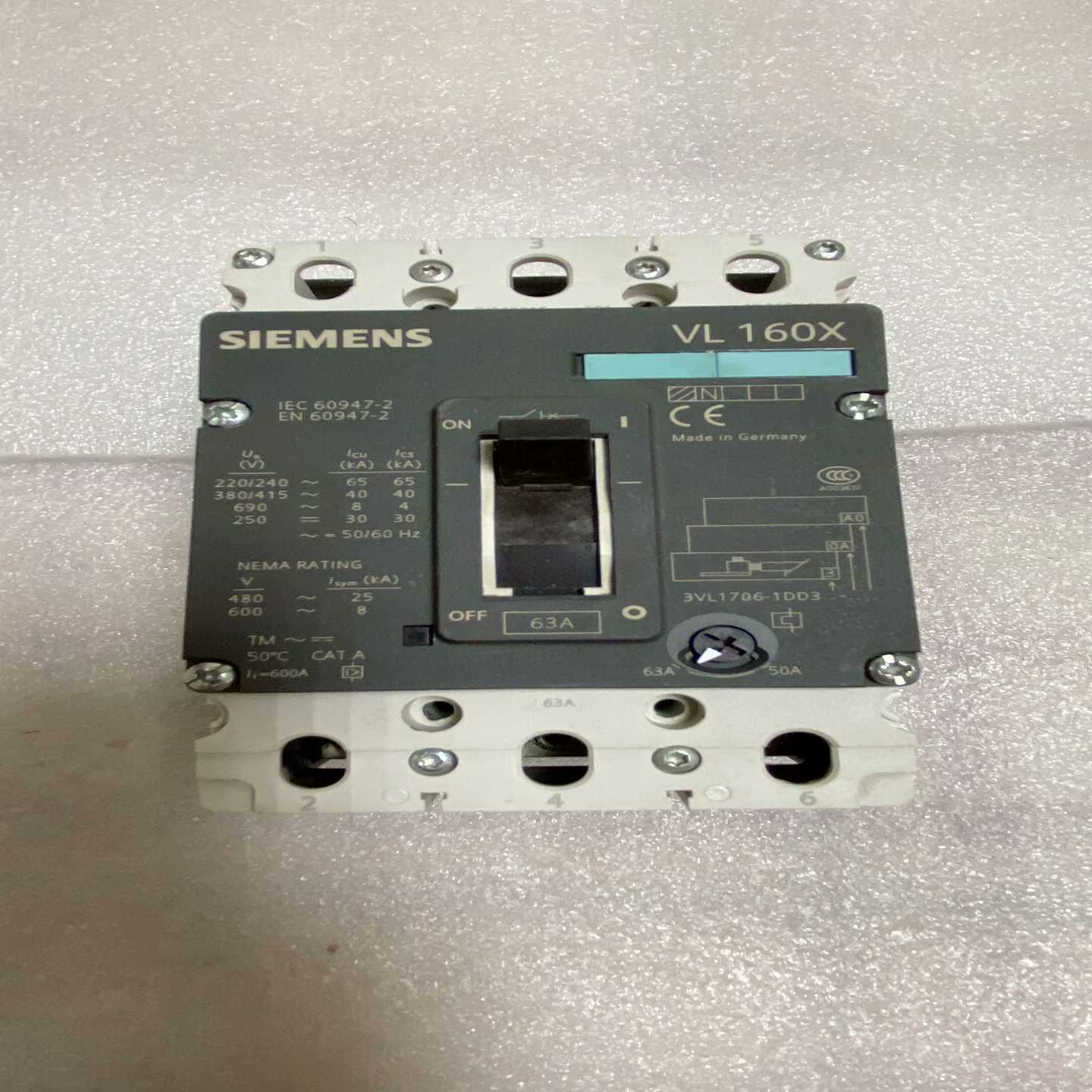 西门子3VL1706-1DD33-0AA0断路器-议价