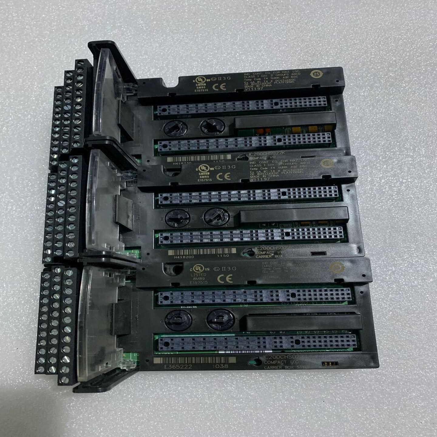 IC200CHS002底座IC200CPU001控制器IC2