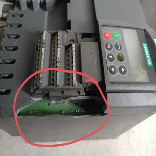 询价CKD电磁阀，型号：4GD119R-C6-E2-3，如图