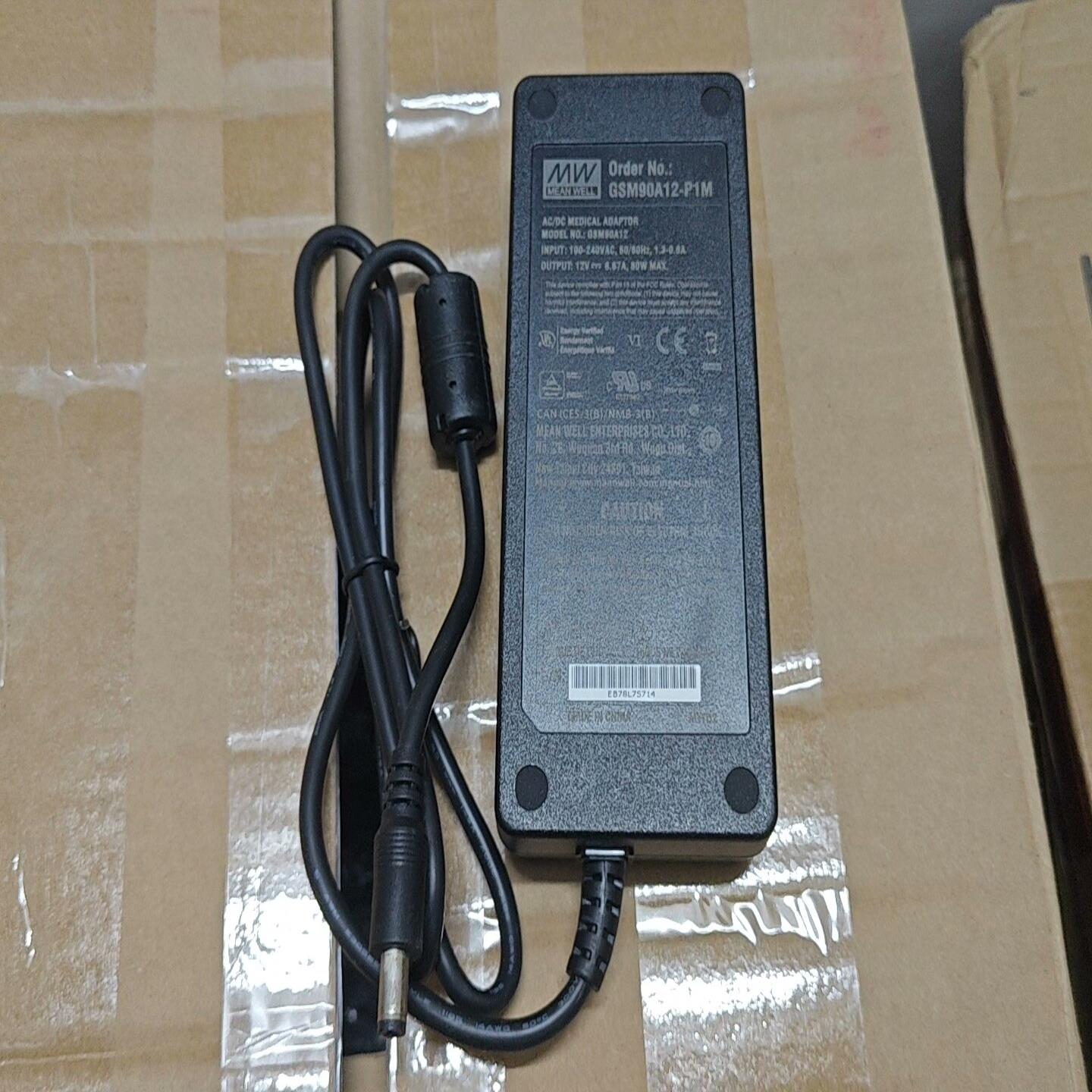 台湾明纬GSM90A12-P1M电源适配器12v667，议价