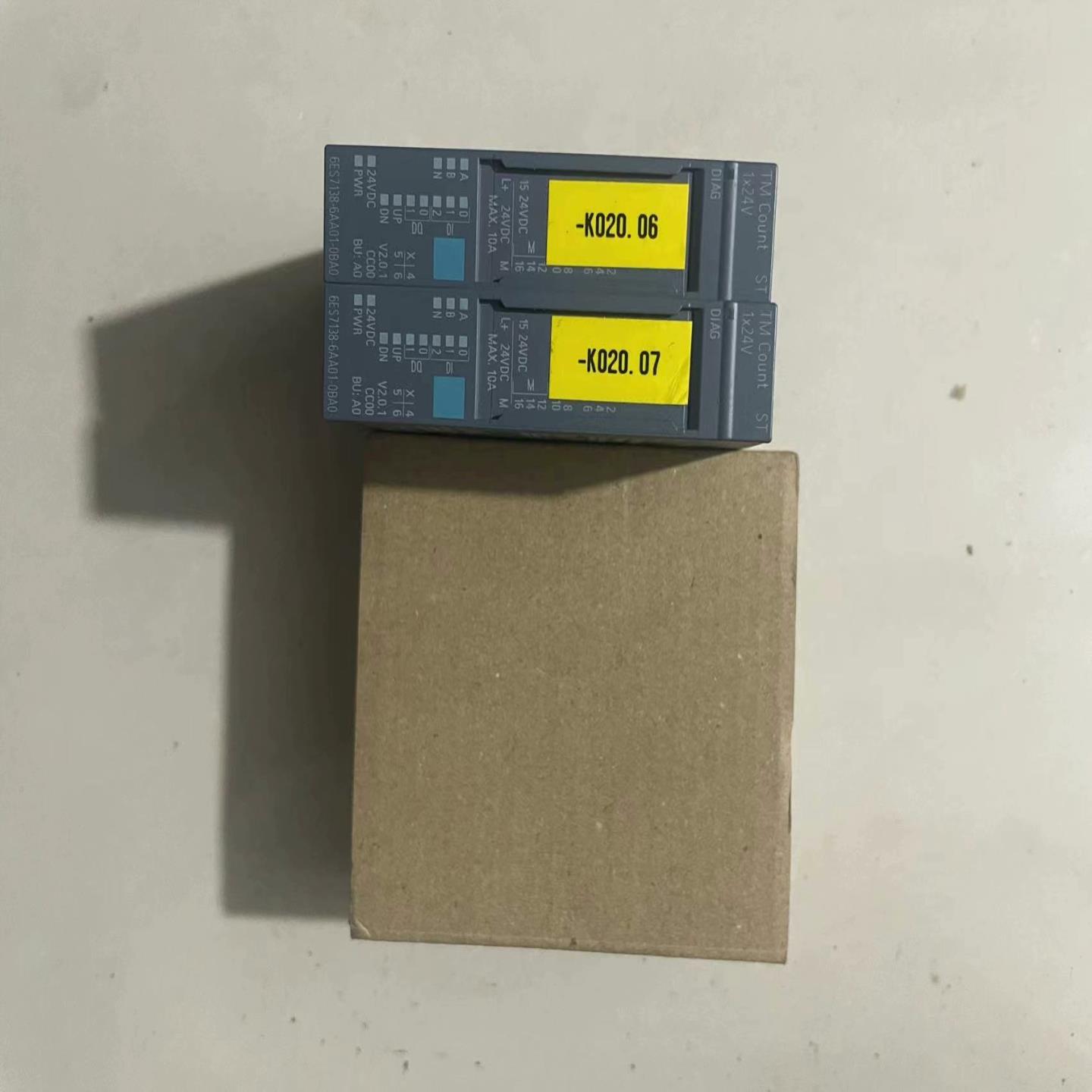 询价拍~ET200SP模块 138-6AA01-0BA0，实图