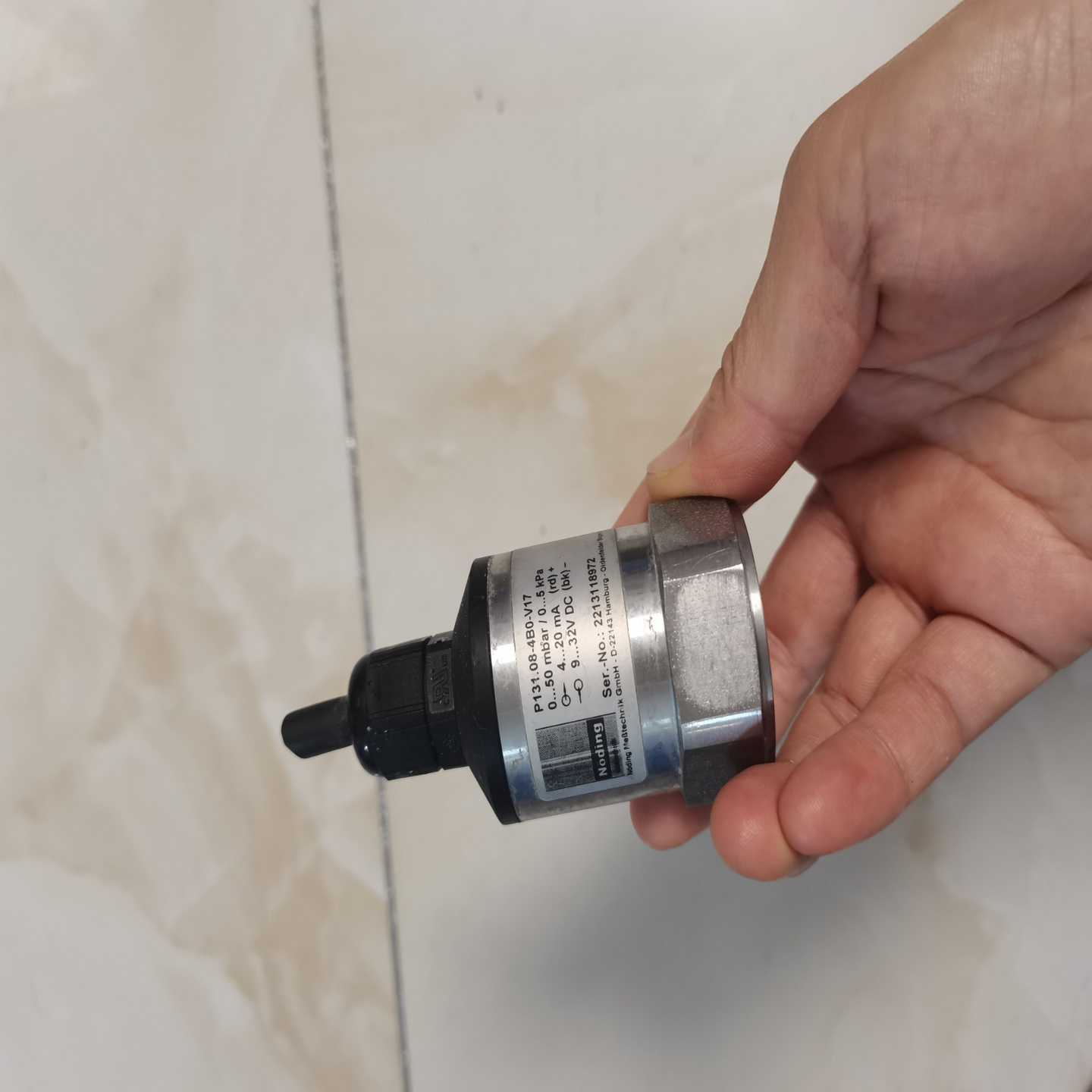 咨询-德国Noding压力变送器P131.08-4B0-V17，