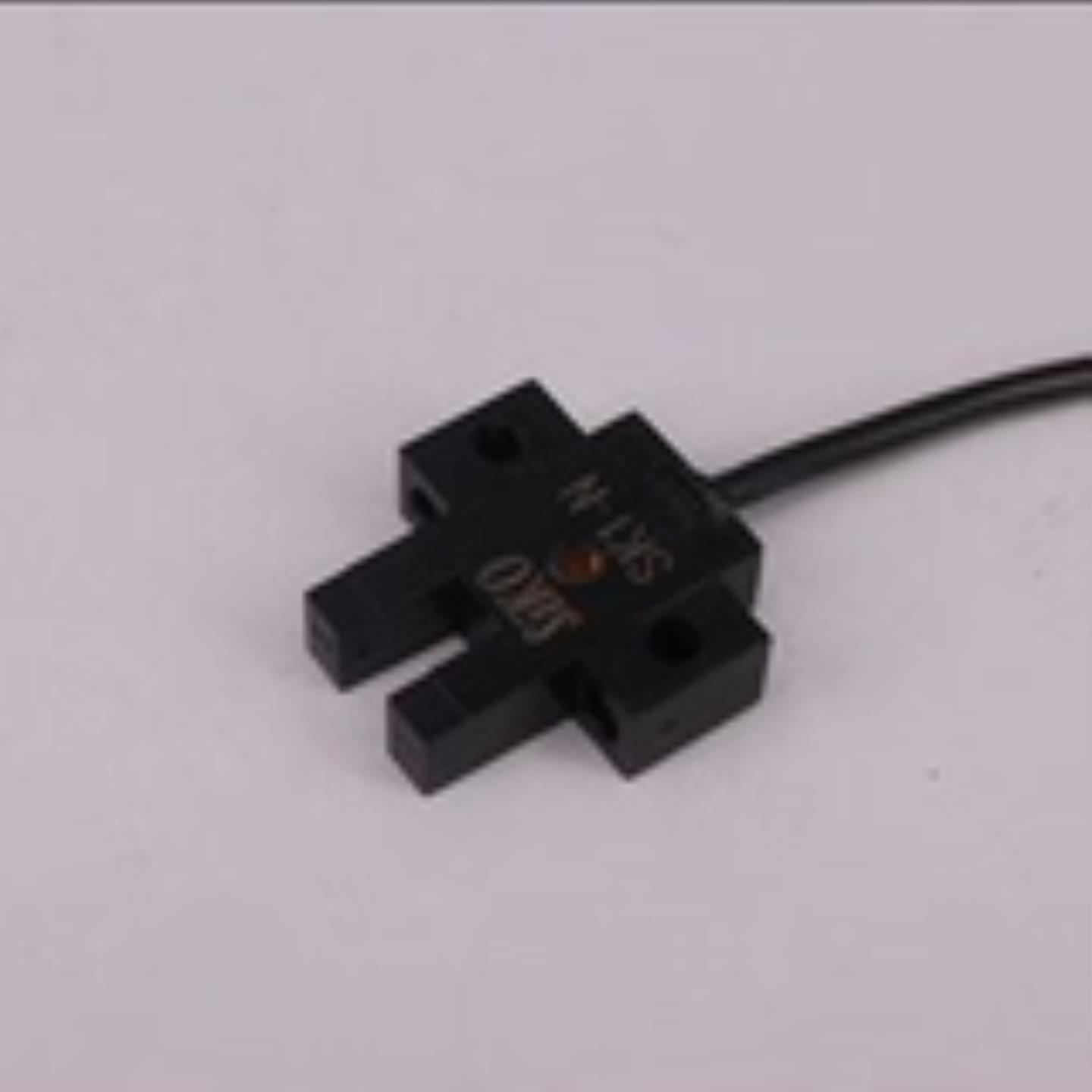 全新光电开关GH5 SK1-NGH5-SK1-P槽型质保一年