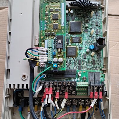 溢价-安川变频器CIMRG7A47P57.5KW