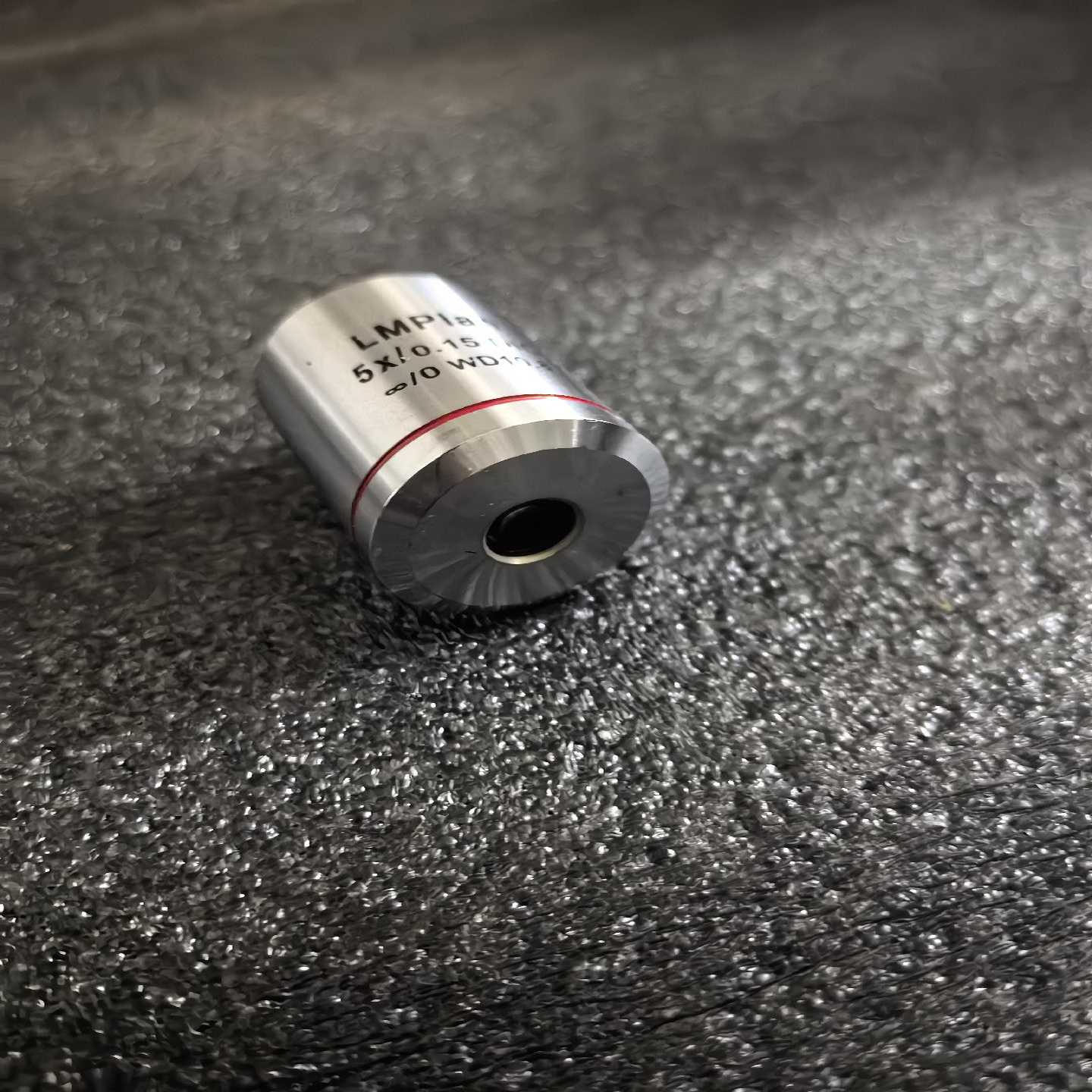 （议价）金相微分干涉物镜：LMPlan5X0.15DIC，实物