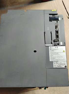 三菱伺服驱动器MR-J3-22KB盖子裂了些，实物图拍摄橙色--议价商品