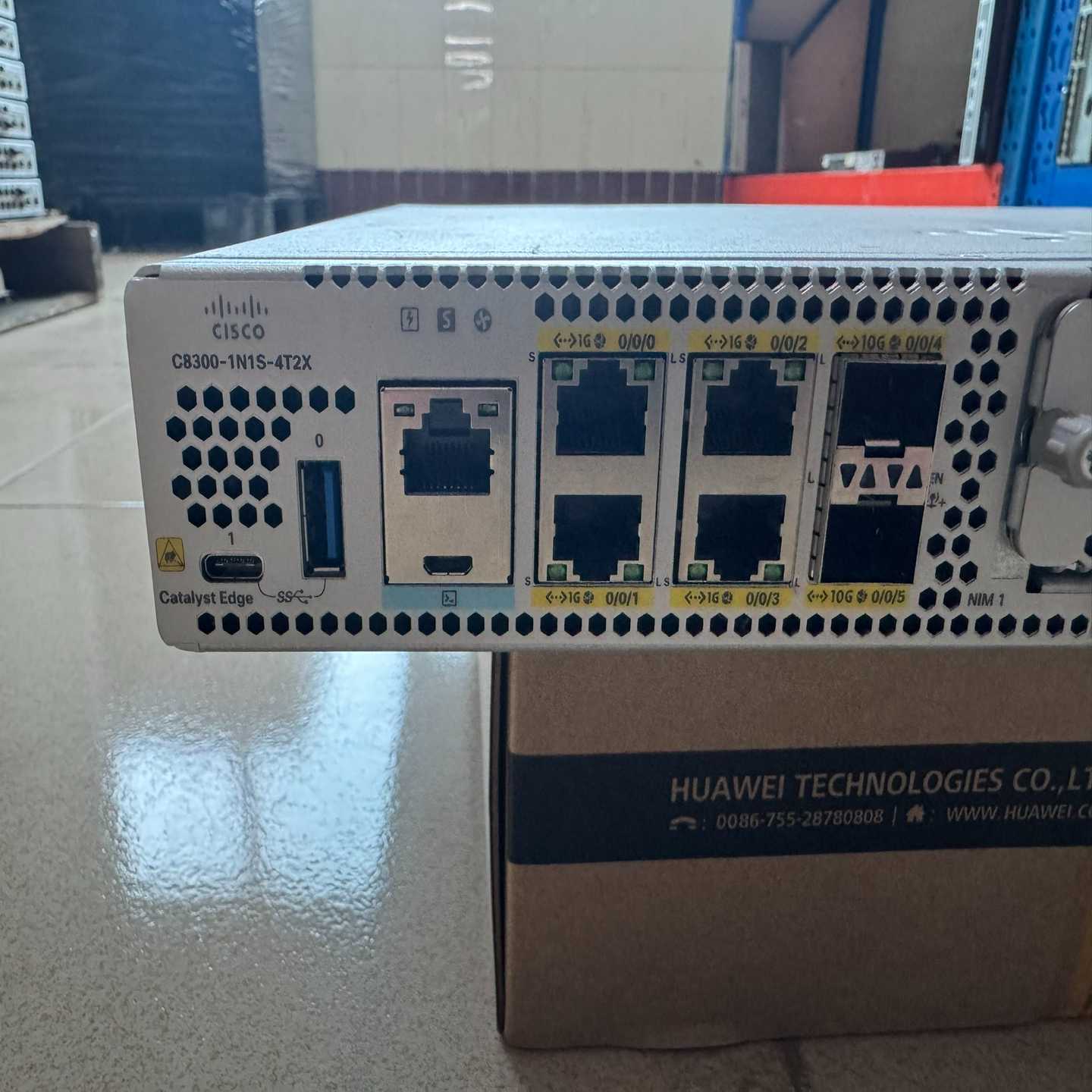 原装思科Cisco C8300-1N1S-4T2X 高端网络~议价
