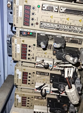 安川驱动器SGDH02AERY414SGDH01B-询