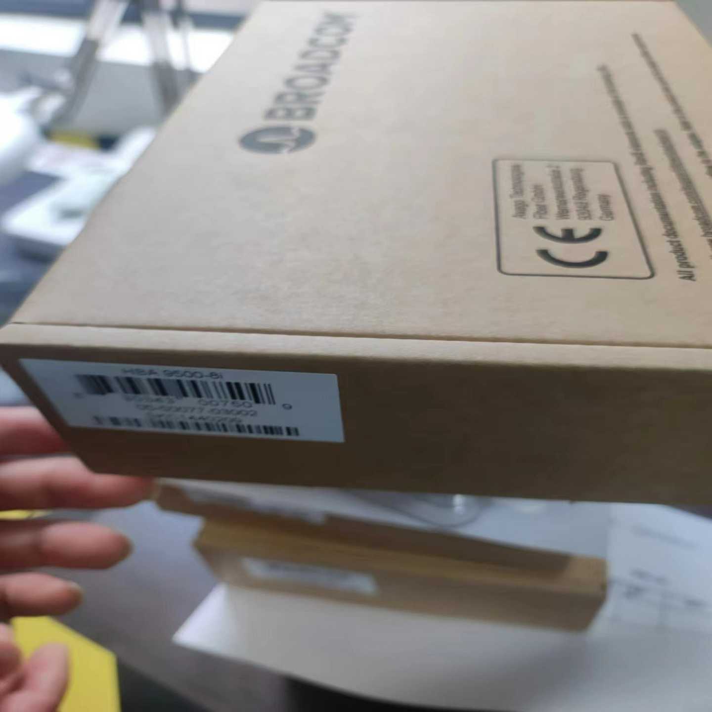 BroadcomLSI9500-8i直通NVM【询价】