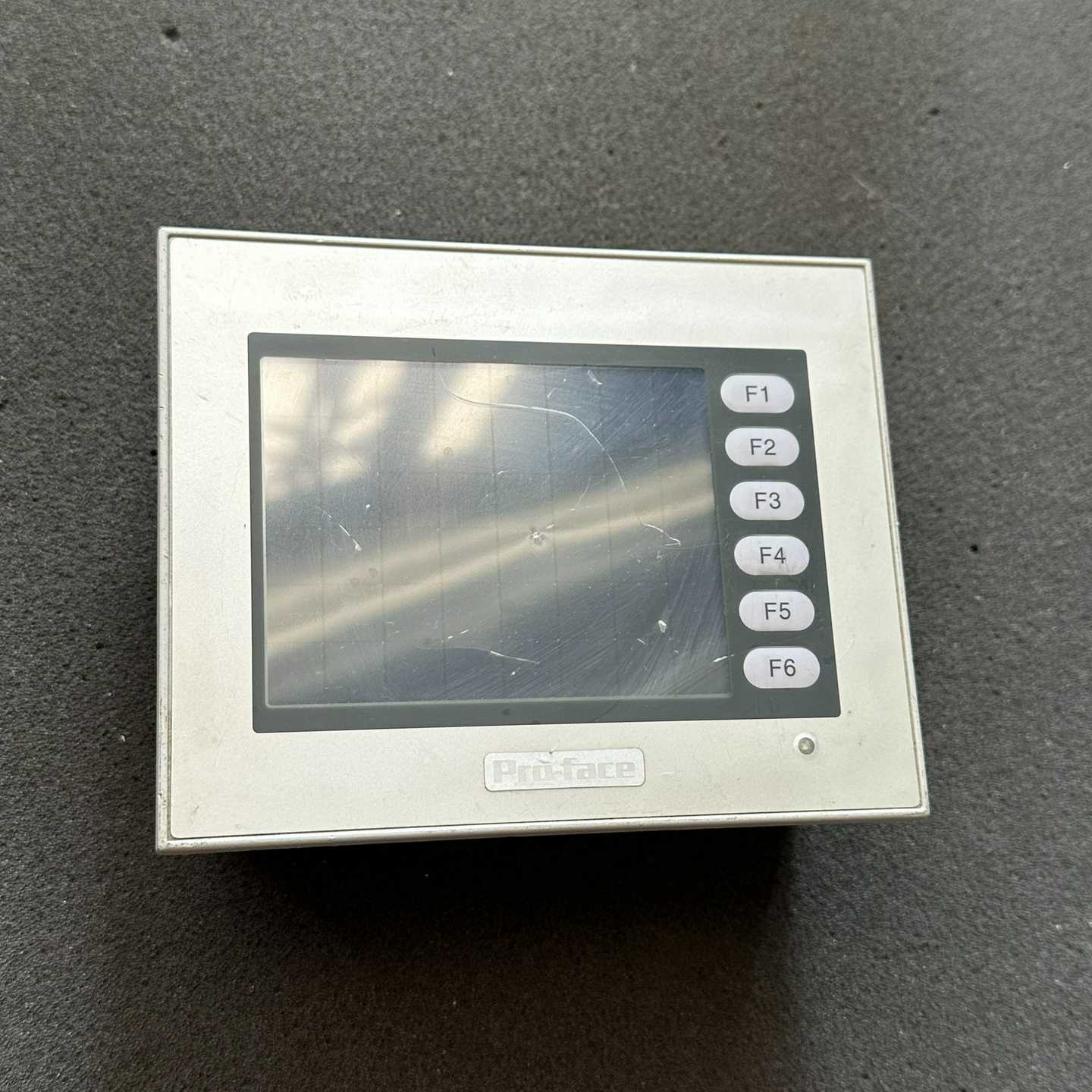 Pro-face普洛菲斯触摸屏ST400-AG41-24V，--议价商品