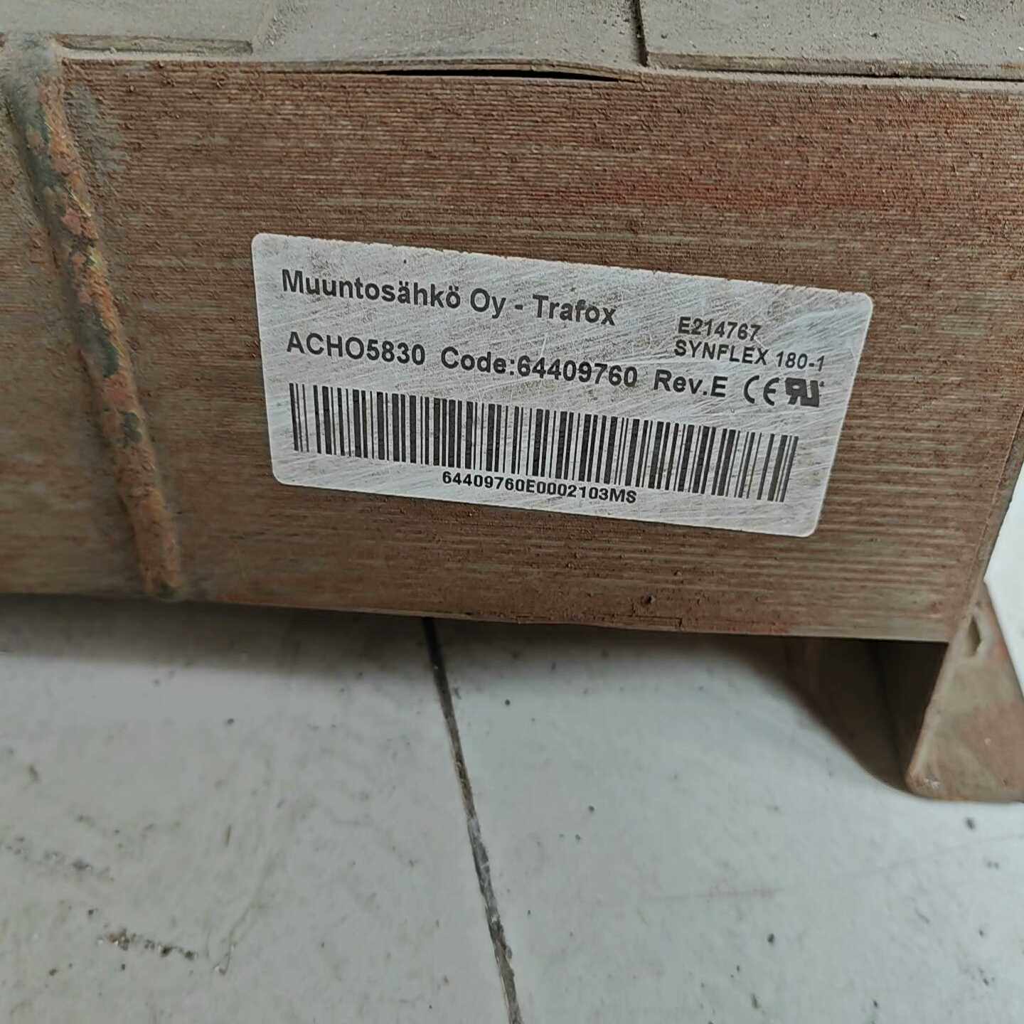 议价ABB变频器ACS800系列，ACHO5830电抗器功能包好