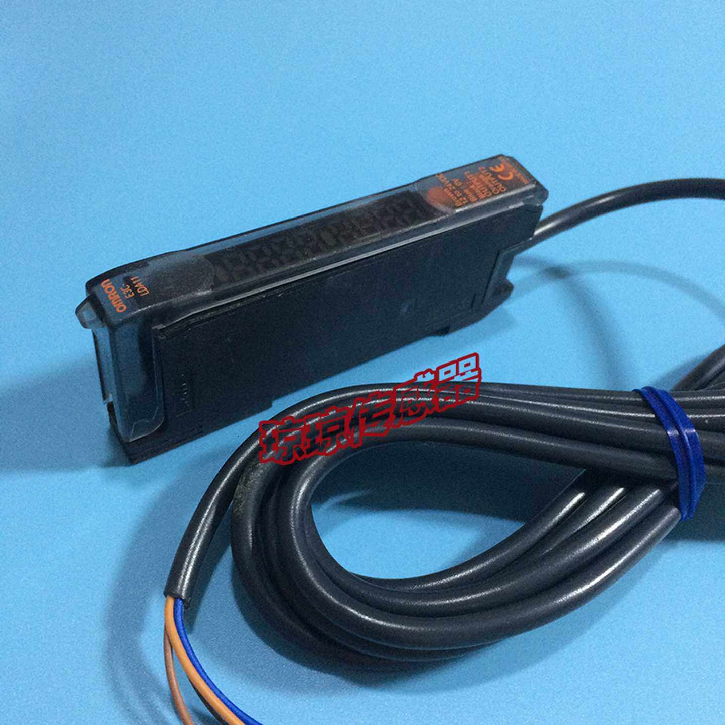 E3C-LDA21E3C-LDA11E3C-LDA9欧姆龙激光传感器数字放大器