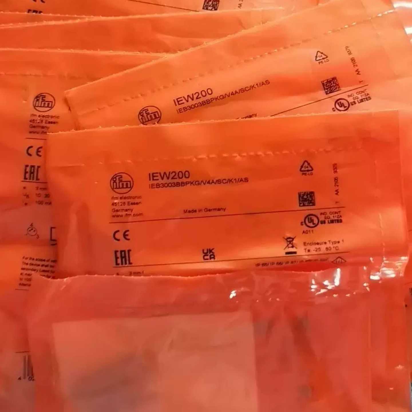 IE5329.IEW200易福门开关iew200询价