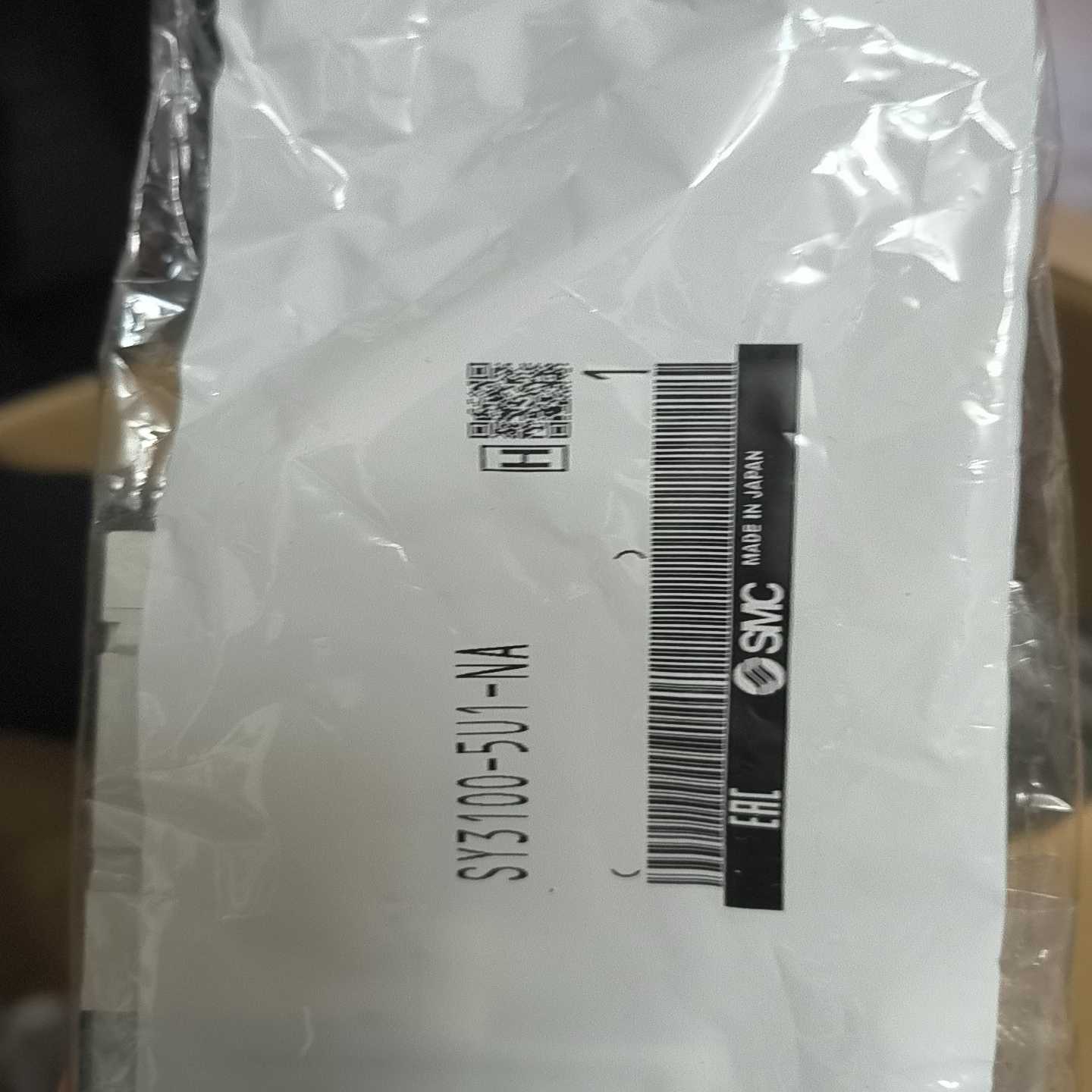 SMC电磁阀SY3100-5U1-NA，日本制造，全新原装正