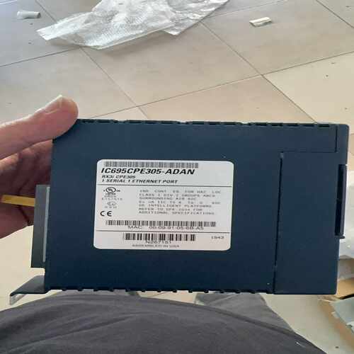 CPU模块 IC695CPE305 。外观拍前询价