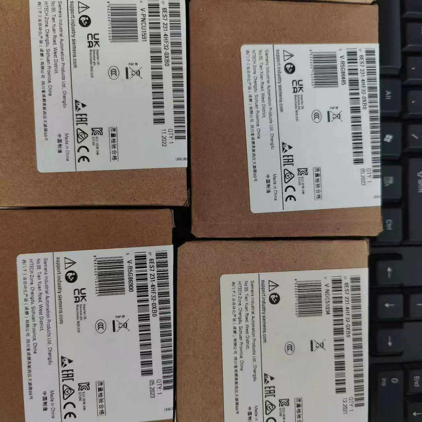 6ES7231-4HF32-0XB0   99新（佳毅工控）