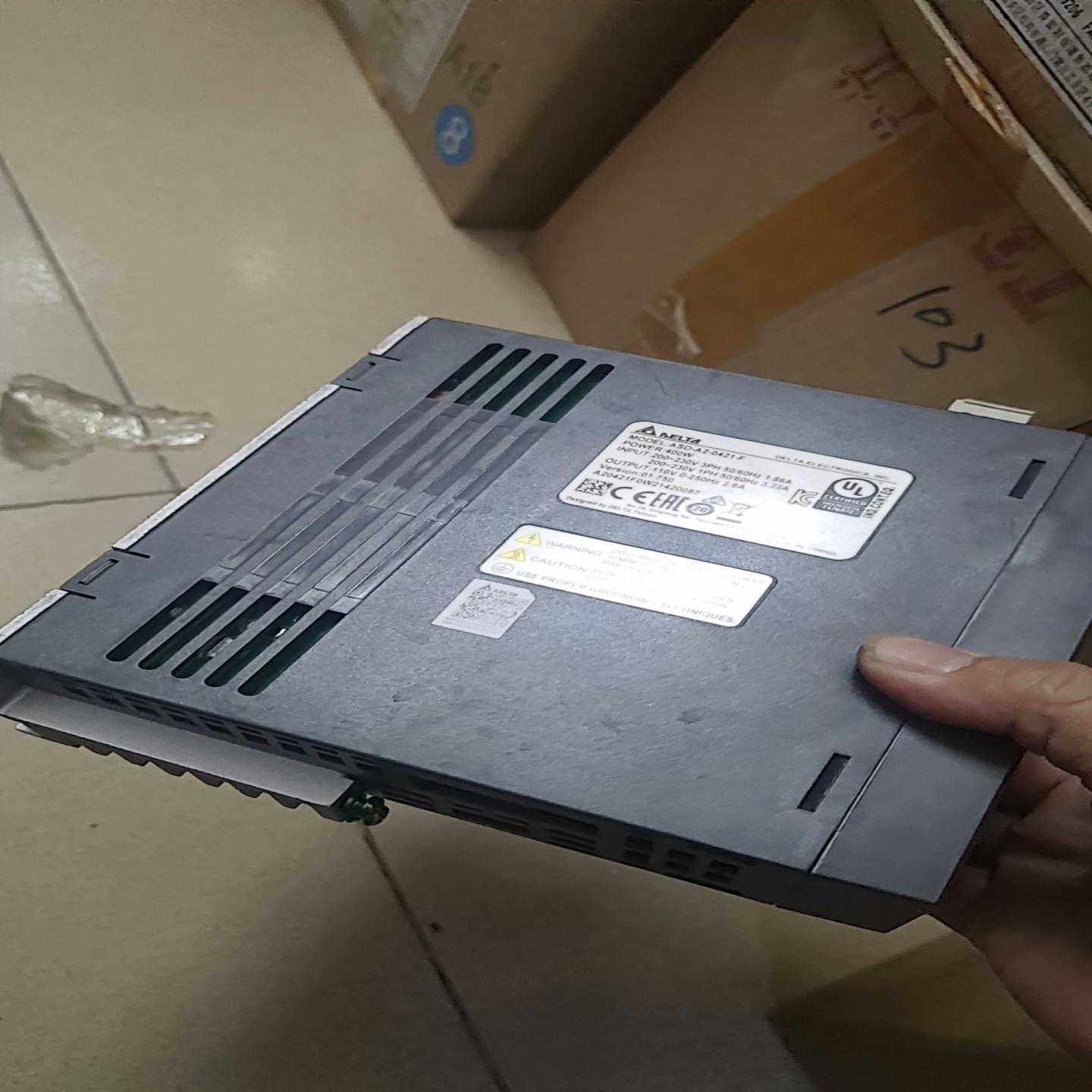 PLC:FX5S-80MT/ES一台，成色如~询价
