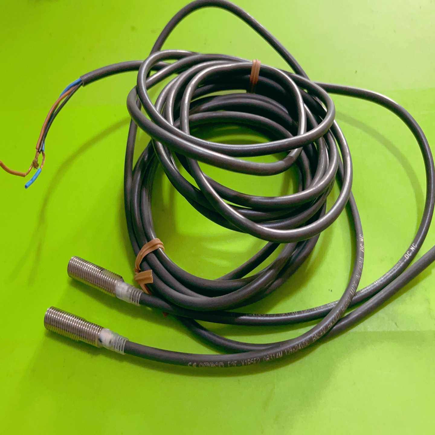 E2E-X1R5F2X1R5F1-ZE2E-X1R5E2询价