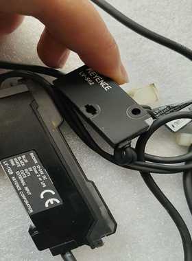 基恩士KEYENCELV-S62配LV-11SB激光传感器--议价商品