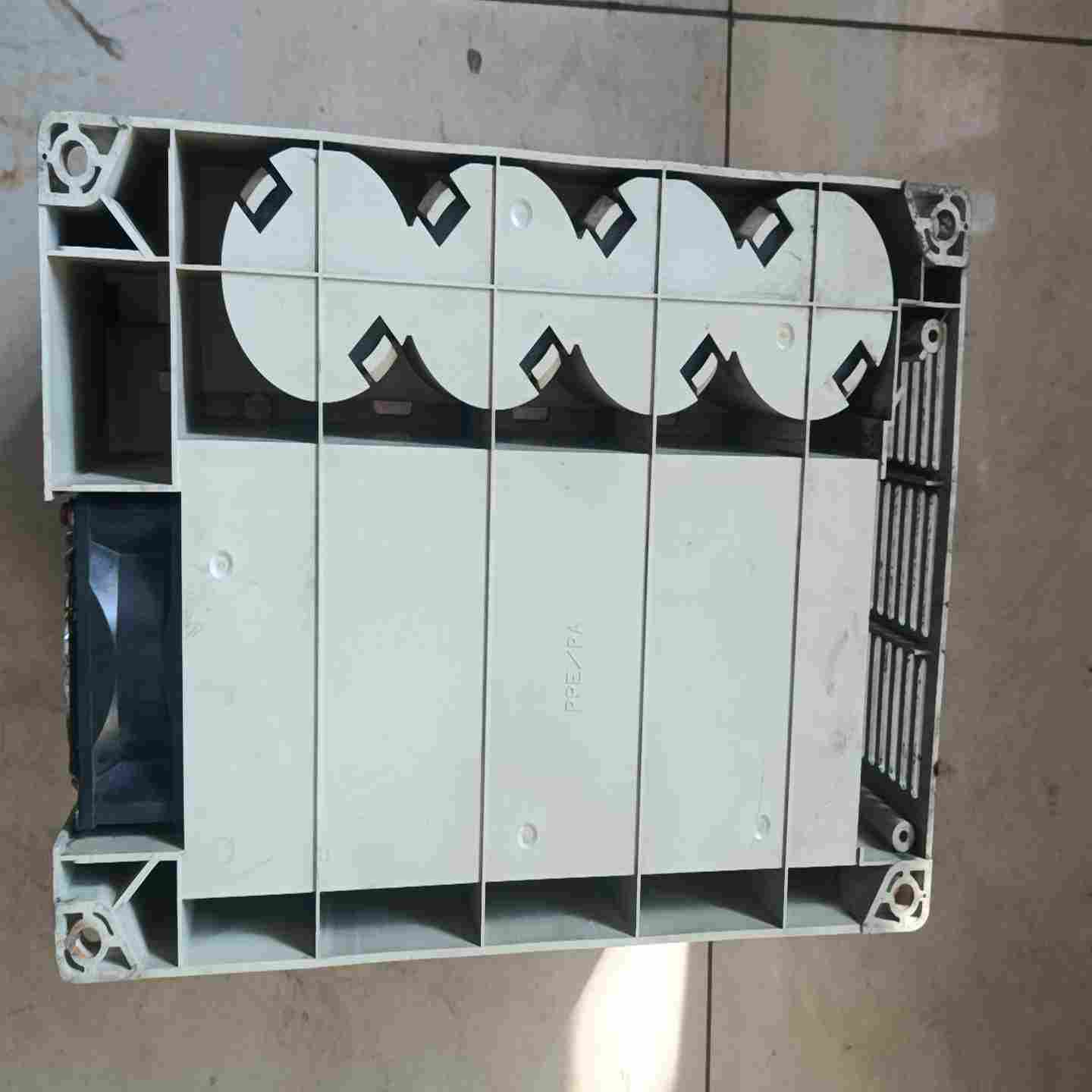 询价台达2.2KW变频器VFD022M43B拆机现货，实物拍摄.议价