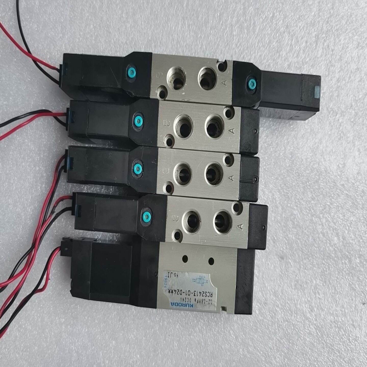 黑田精工电磁阀RCS2413-01-D24 **电压DC2；议价