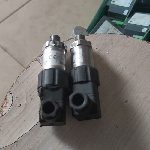 询价-HYDAC油压传感器HDA4745A后面看不清