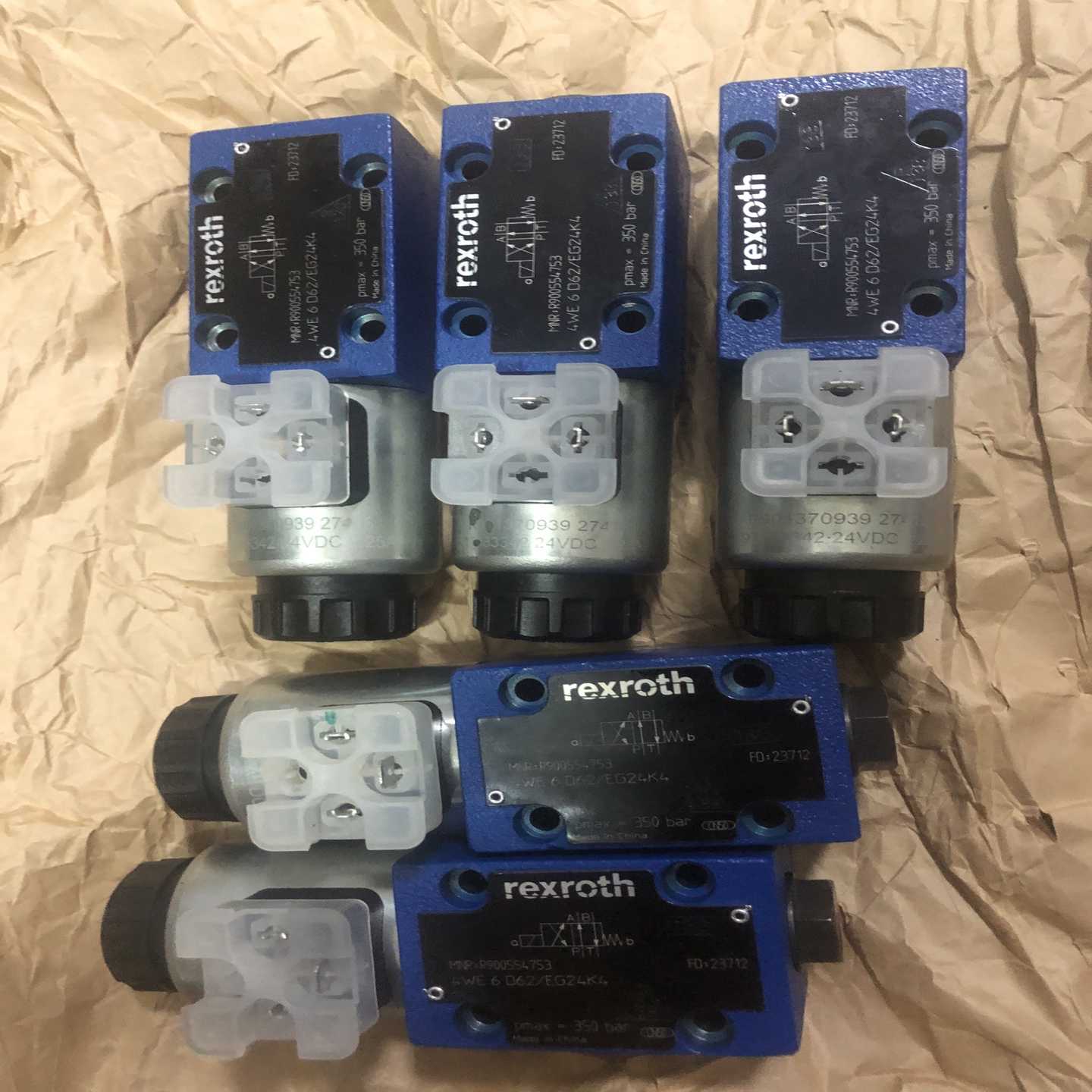 4we6d62/eg24k4力士乐换向阀。未使用。处询价