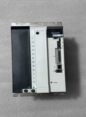 松下A5伺服驱动器MFDHTB3A25KW成色如图全新未--议价商品