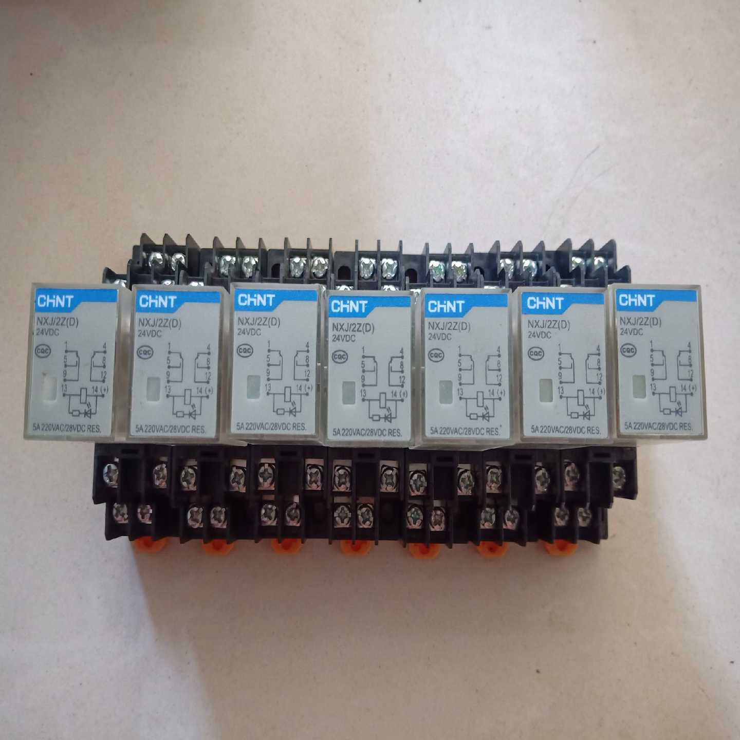 议价CHNT/正泰NXJ/2Z(D)新款正泰8脚继p电器，24V5现货/维修