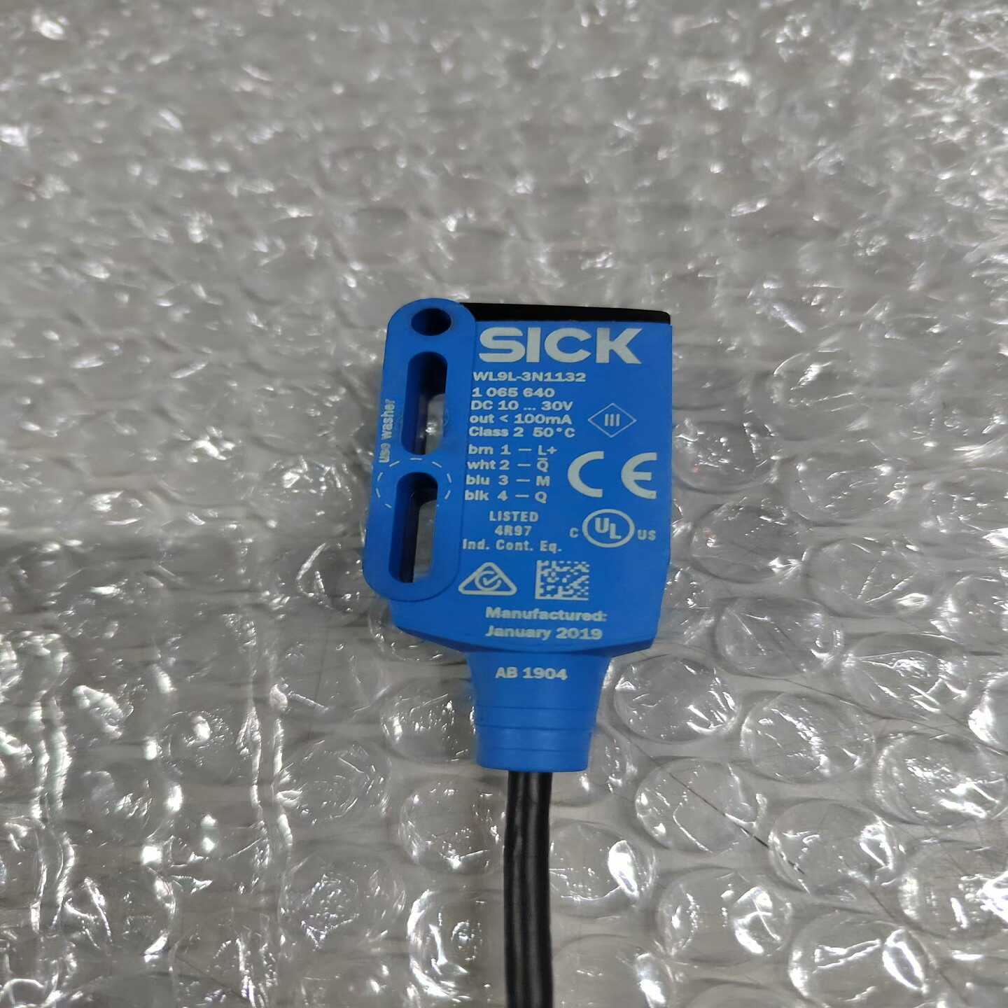 SICK光电开关WL9-3N1132一个，如图实物，功能包询价