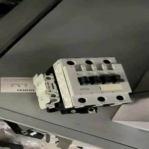 议价西门子交流接触器3TF3411 全新正品盒子漂亮220V 2