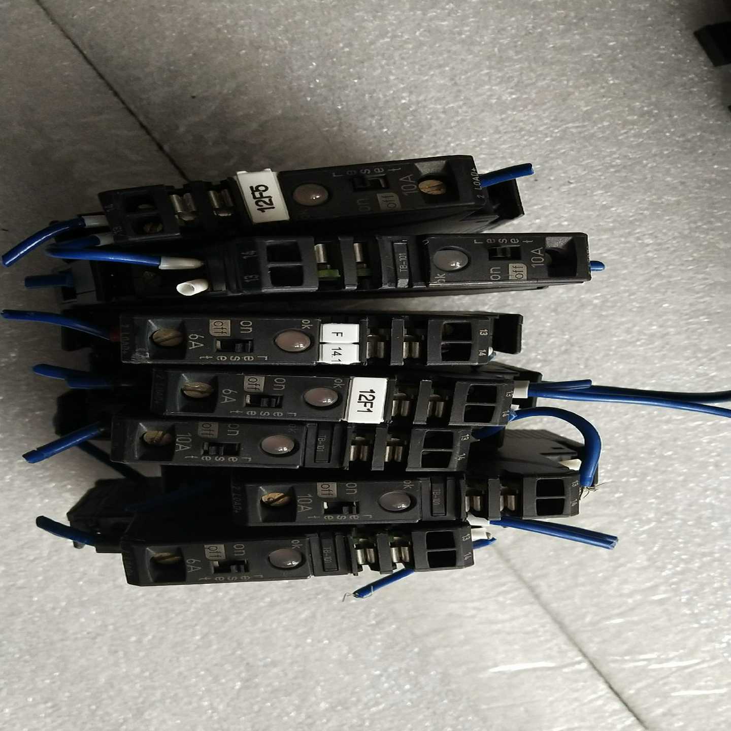 ESX10一TB一101一DC24V一10A，6A，询价