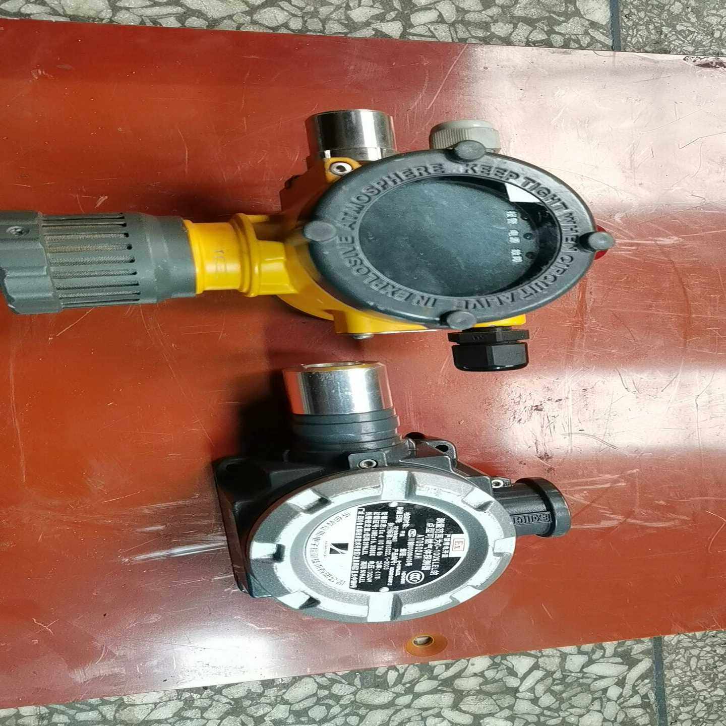 正常拆机原装正品可燃气体探测器两个（深圳特安ES2000Ts--议价商