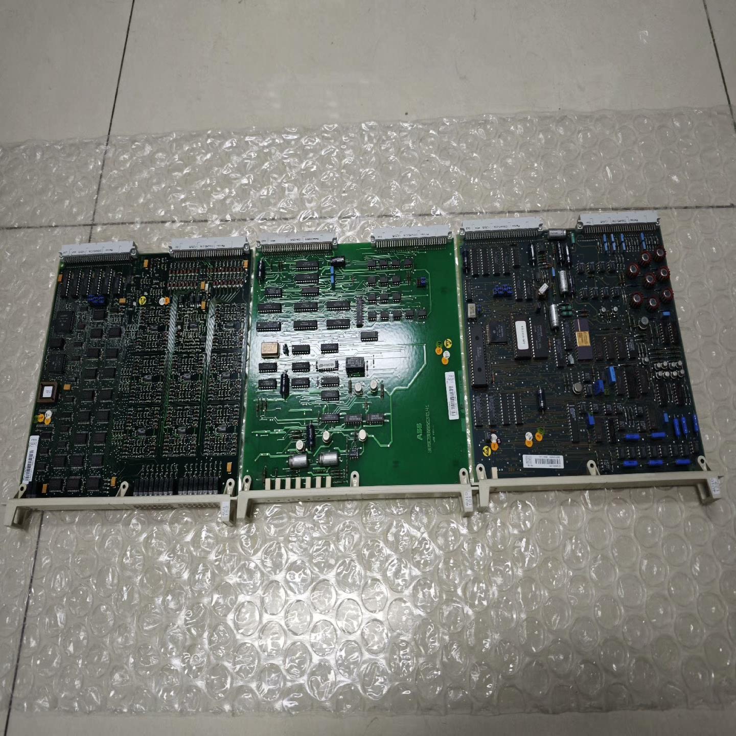 【议价】ABB卡件DSDX180DSAX110各一片实拍现货议价