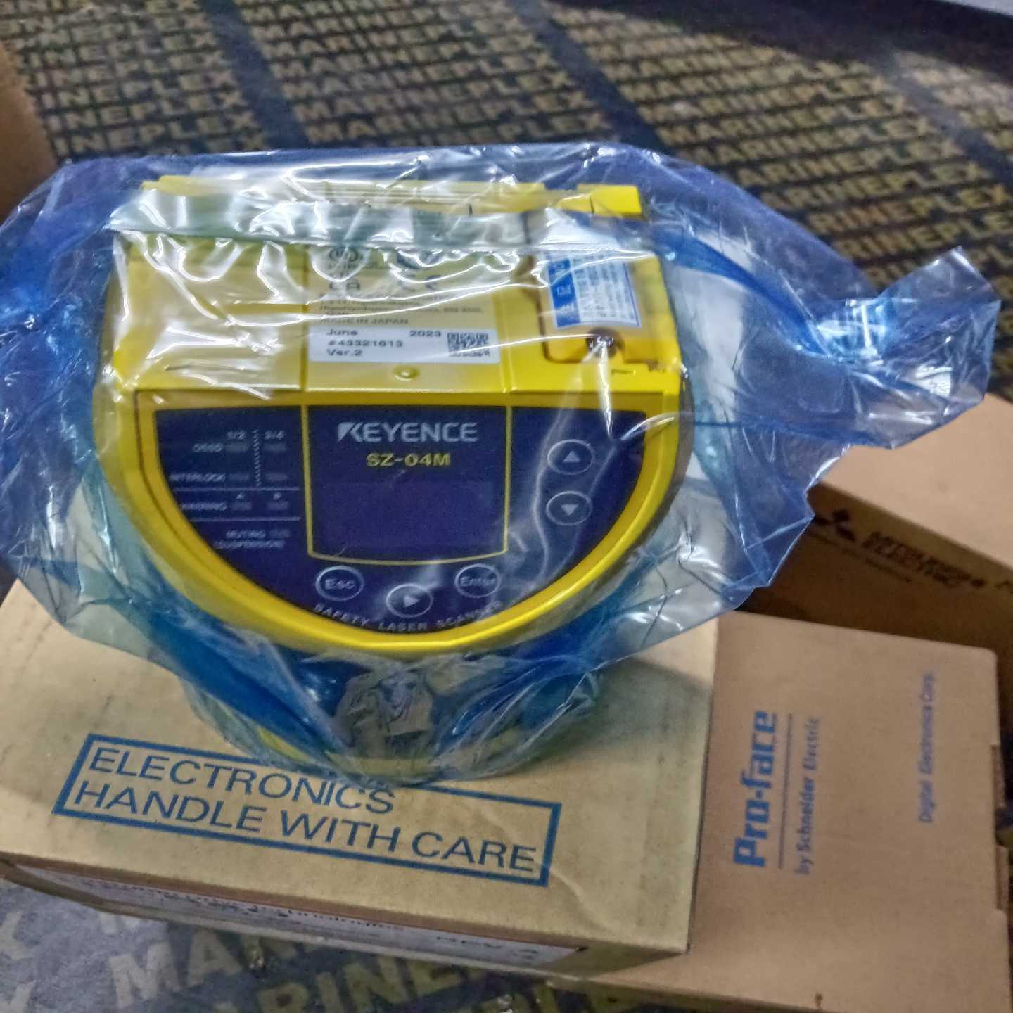 smc电磁阀 VQC4201R-5-X17 4个~议价