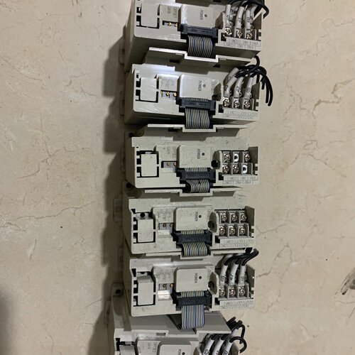 询价*FX2N2AD三个