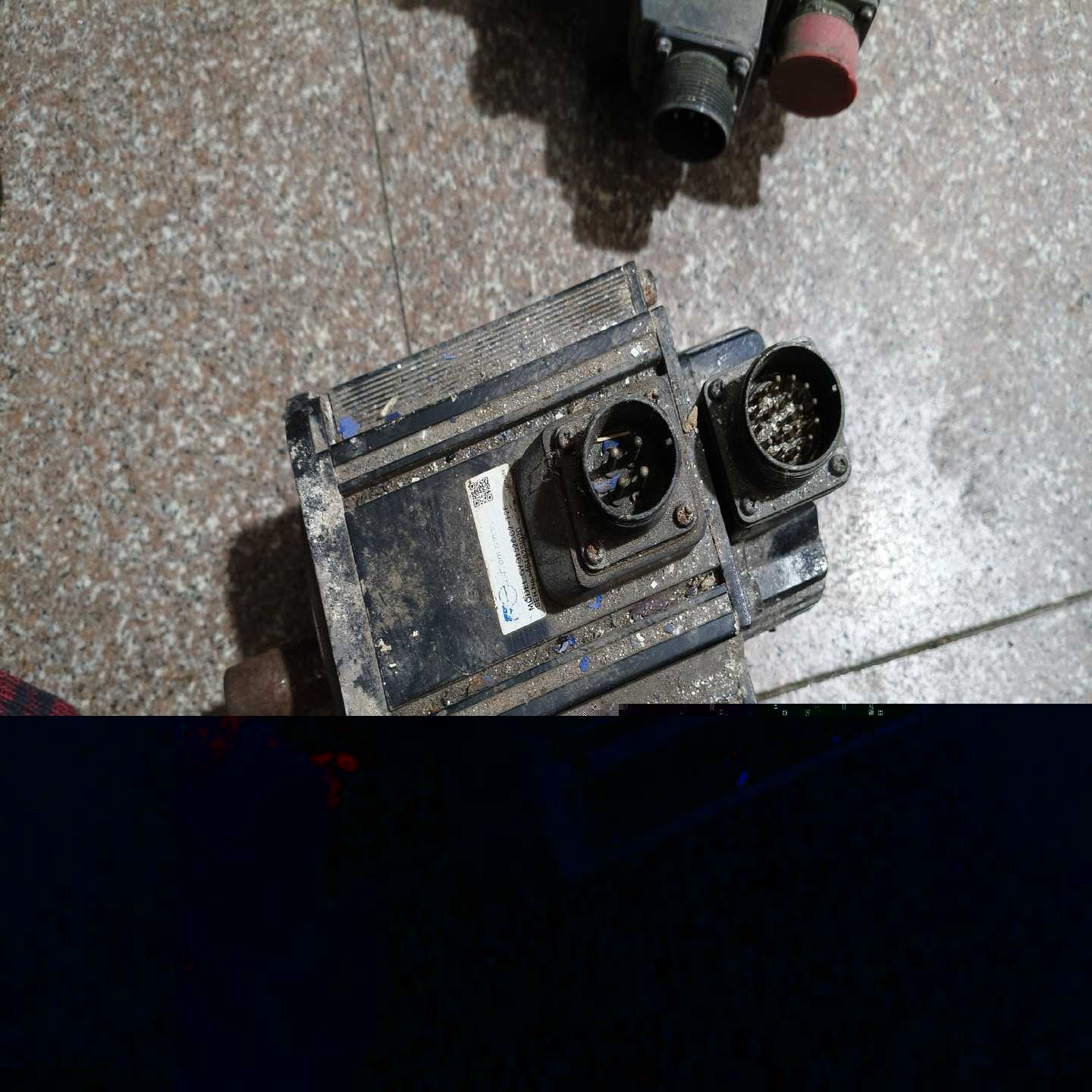 询价~1.5KW伺服电机GYG152CC2-T2E，仅