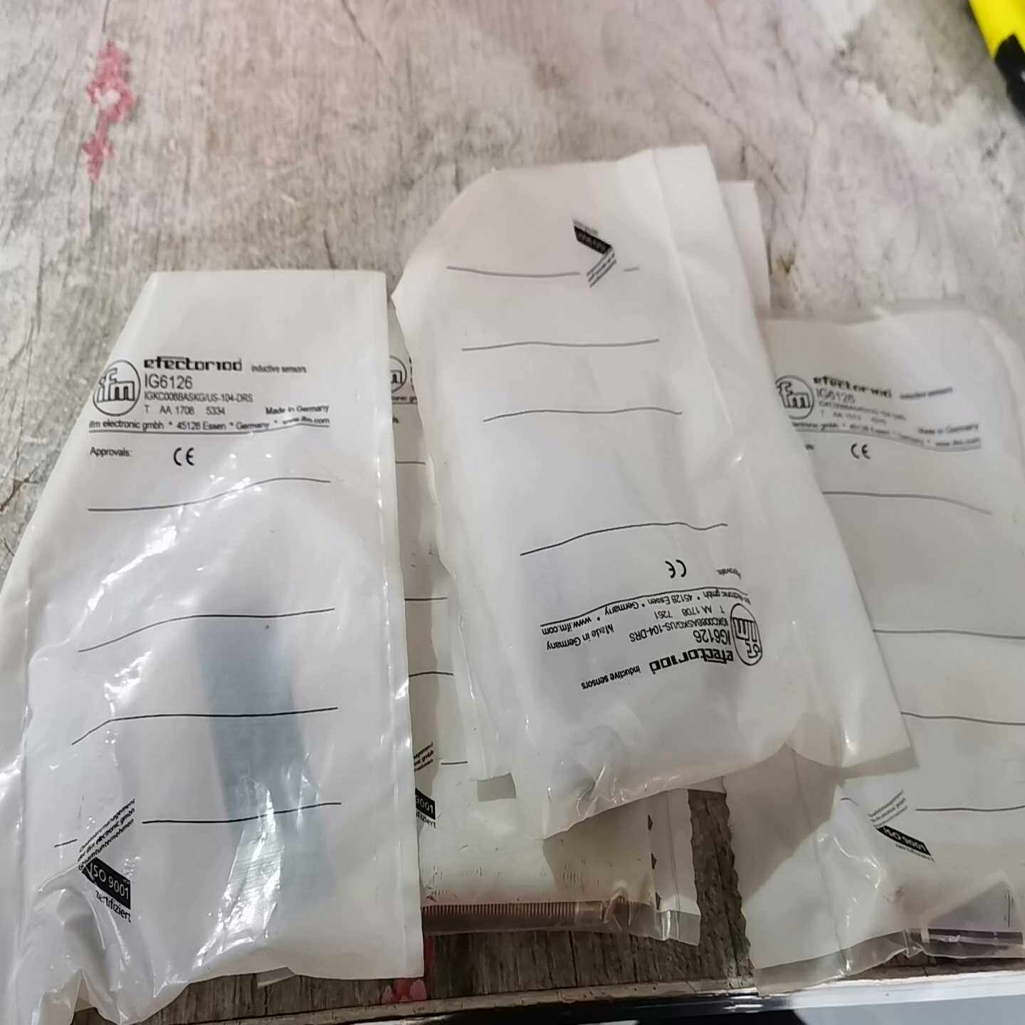 议价易福门IGM接近开关传感器IG6126