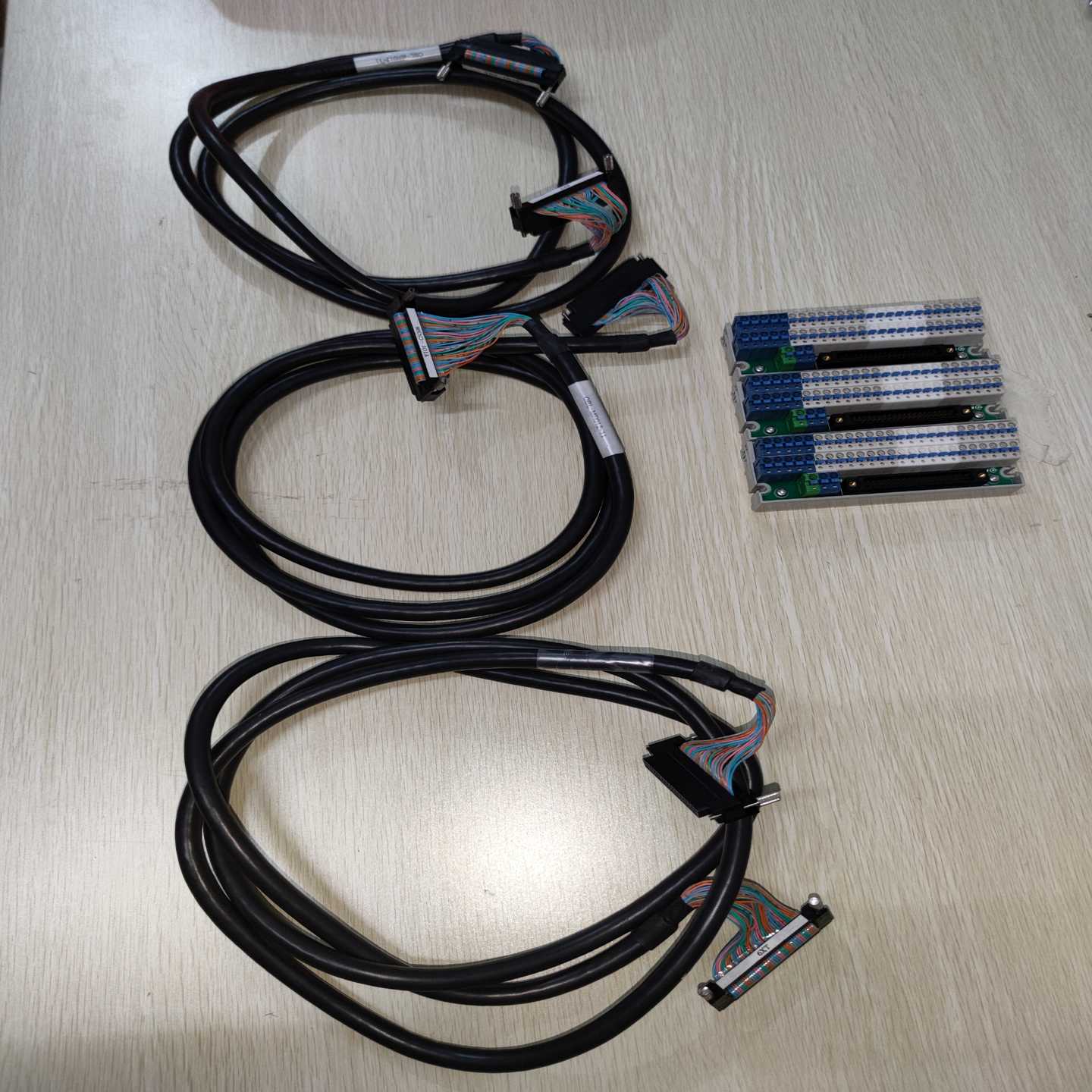 【议价】CBL-MR012-11安川机器人端子排适用