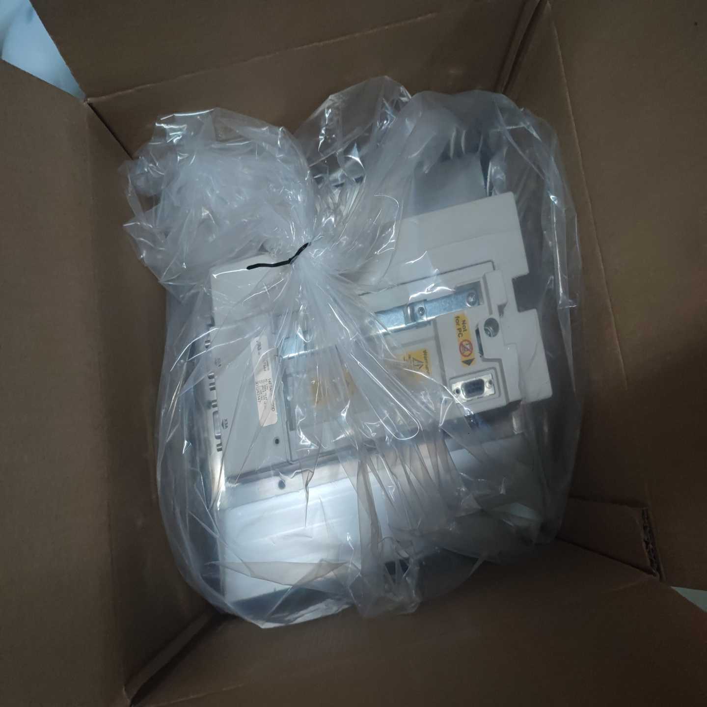 咨询-科比KEB变桨变频器14F5M1E-YOOD到货几台