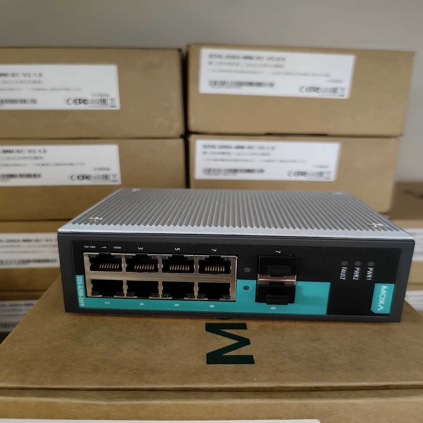 MOXA交换机EDS-G308-2SFP-T现货议--议价商品