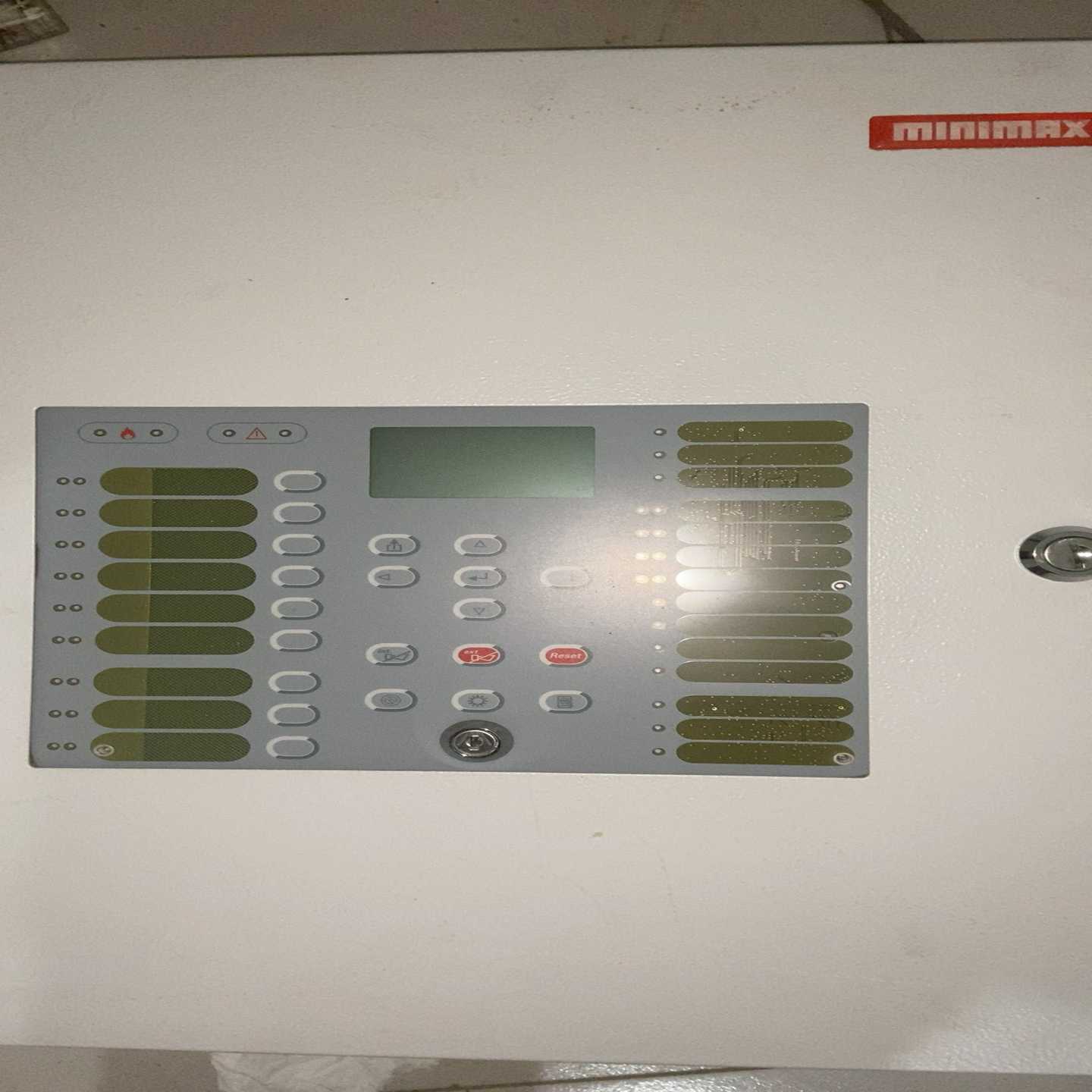 minimax消防fmz 5000 mod s控制柜 未使用，议价