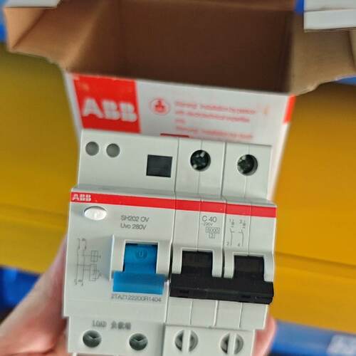 空开SH202-C40A 0V保护断路器，编号2TAZ-议价