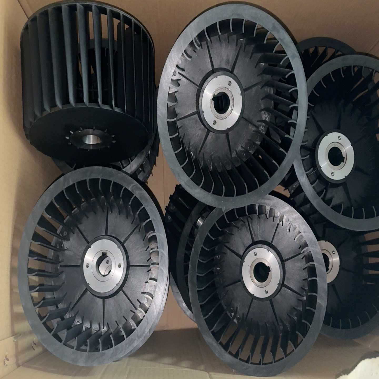 议价V00散热器风扇风扇罩全新散热器价格850