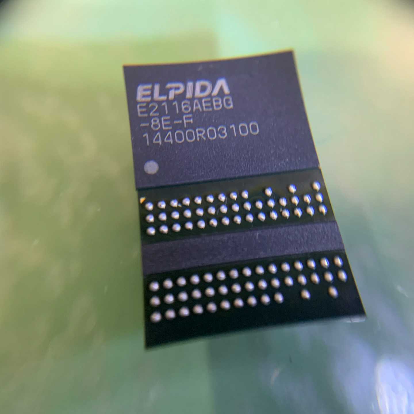 【议价】EDE2116AEBG-8E-F内存芯片存储器BGA适用