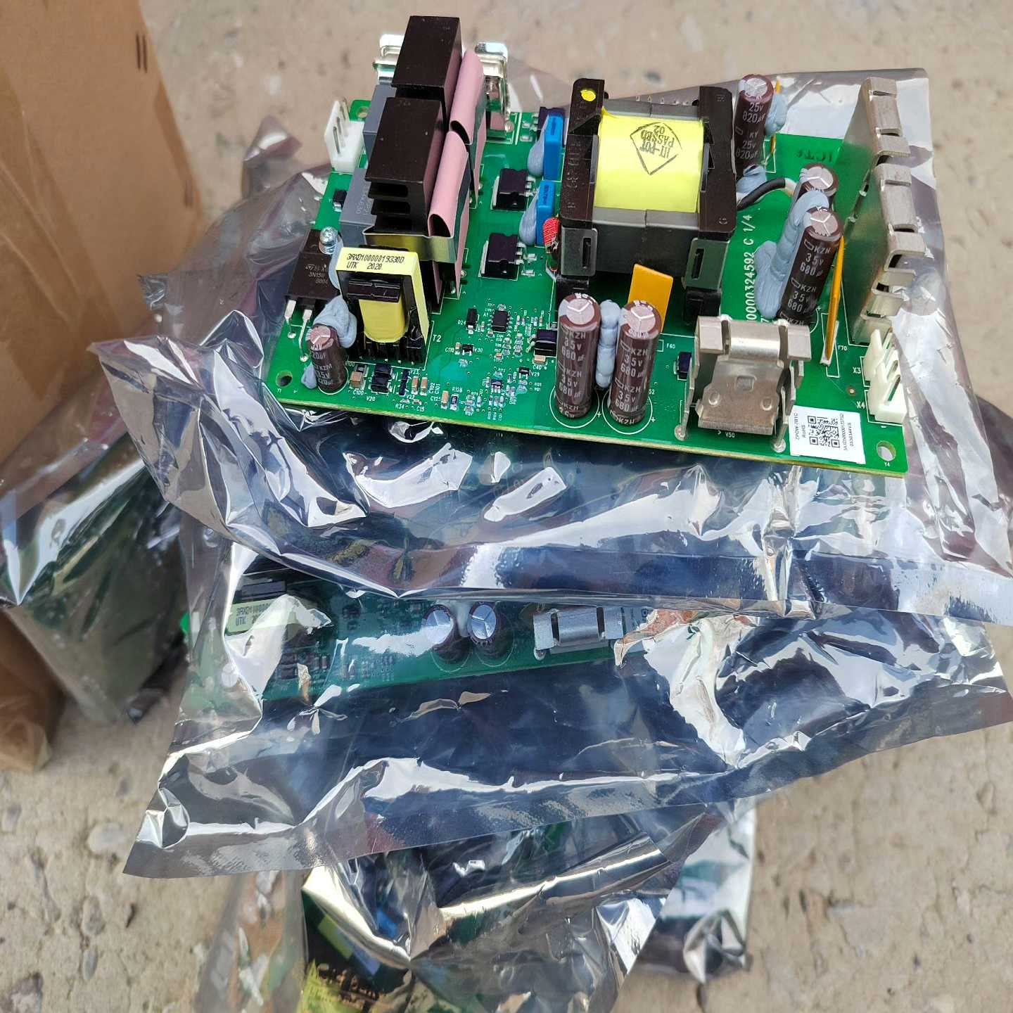 询价ZPOW一7B1C（ABB580.880驱动板）~可接维修