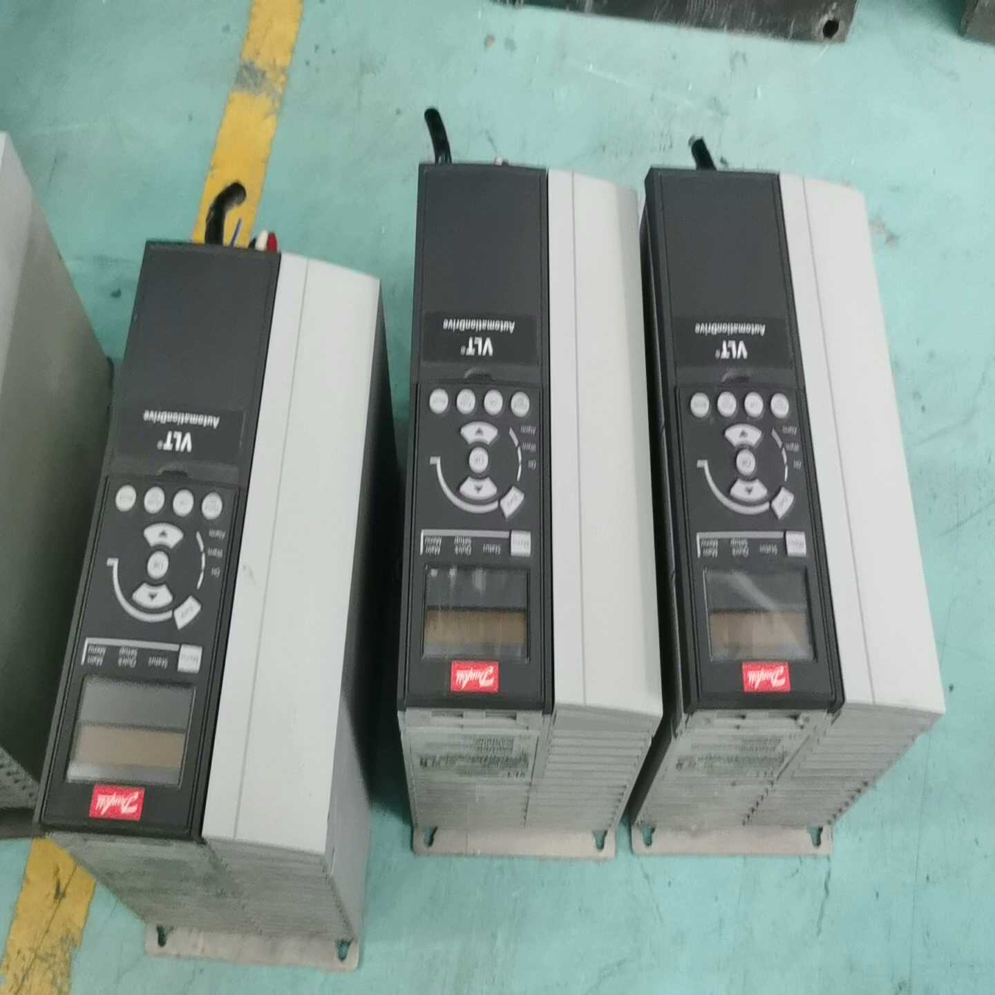 丹佛斯变频器FC-301P5K5T4E20H2X，5.5kw