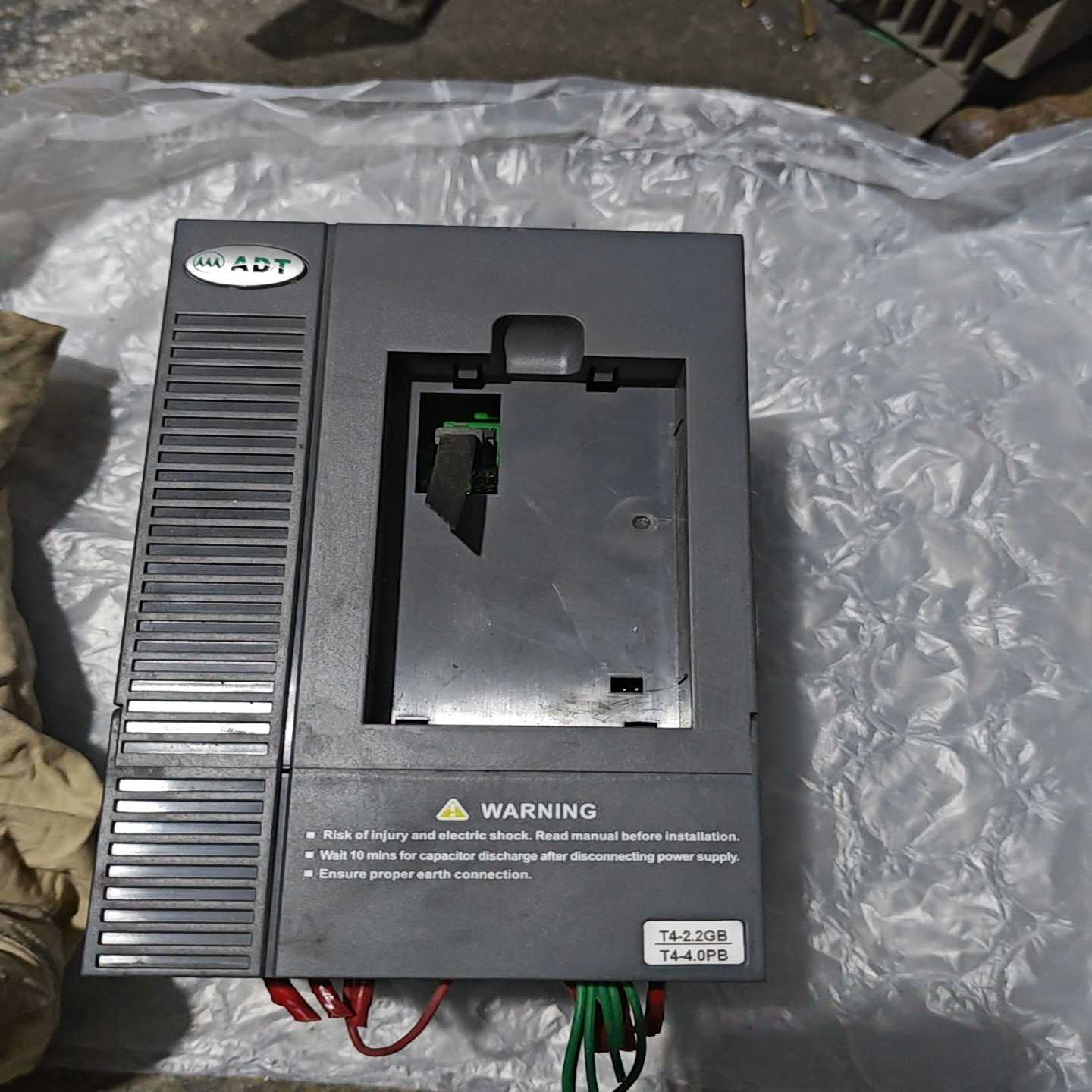 议价奥地特v变频器AD200-T42R2GB/4R0PB一台2.2现货/维修