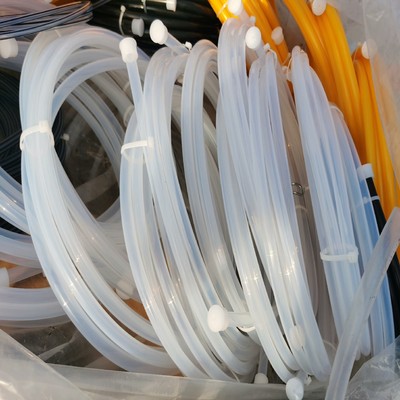 议价pfa管全新余料，没有包装，外观清洁，有堵头保护着！能要的